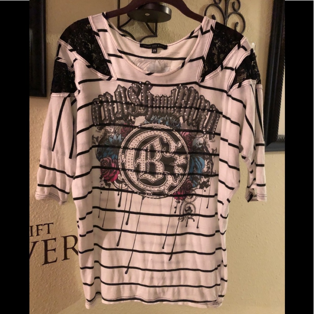 CRASH & BURN Cold Shoulder Top